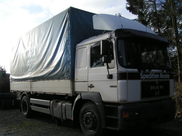 pict0224.jpg